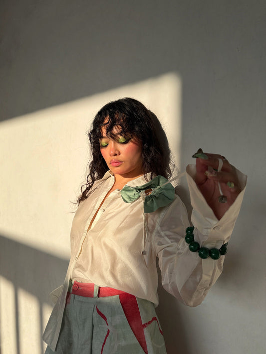 Best Fabrics for Tropical Travel in Asia: What Sustainable Fashion Insiders Actually Wear